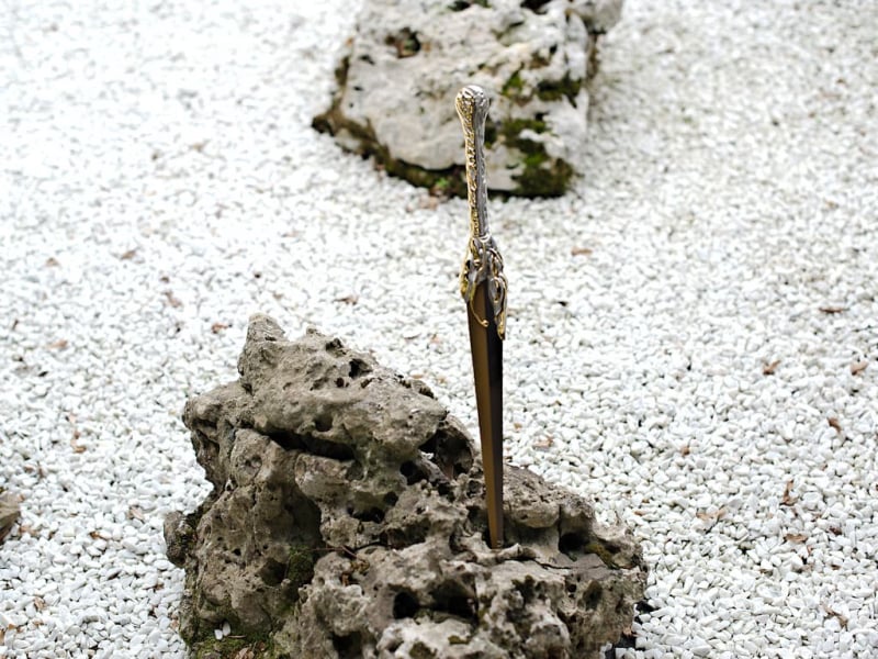 Dague de Finrod (Galadriel), l'origine des Anneaux de pouvoir (Le Seigneur des Anneaux) Dague de Finrod (Galadriel), l'origine des Anneaux de pouvoir (Le Seigneur des Anneaux)