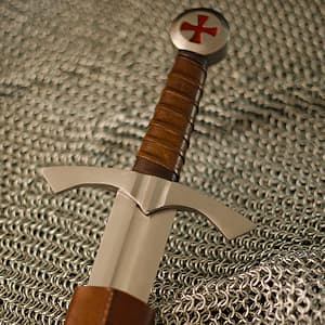 Épée templière de combat