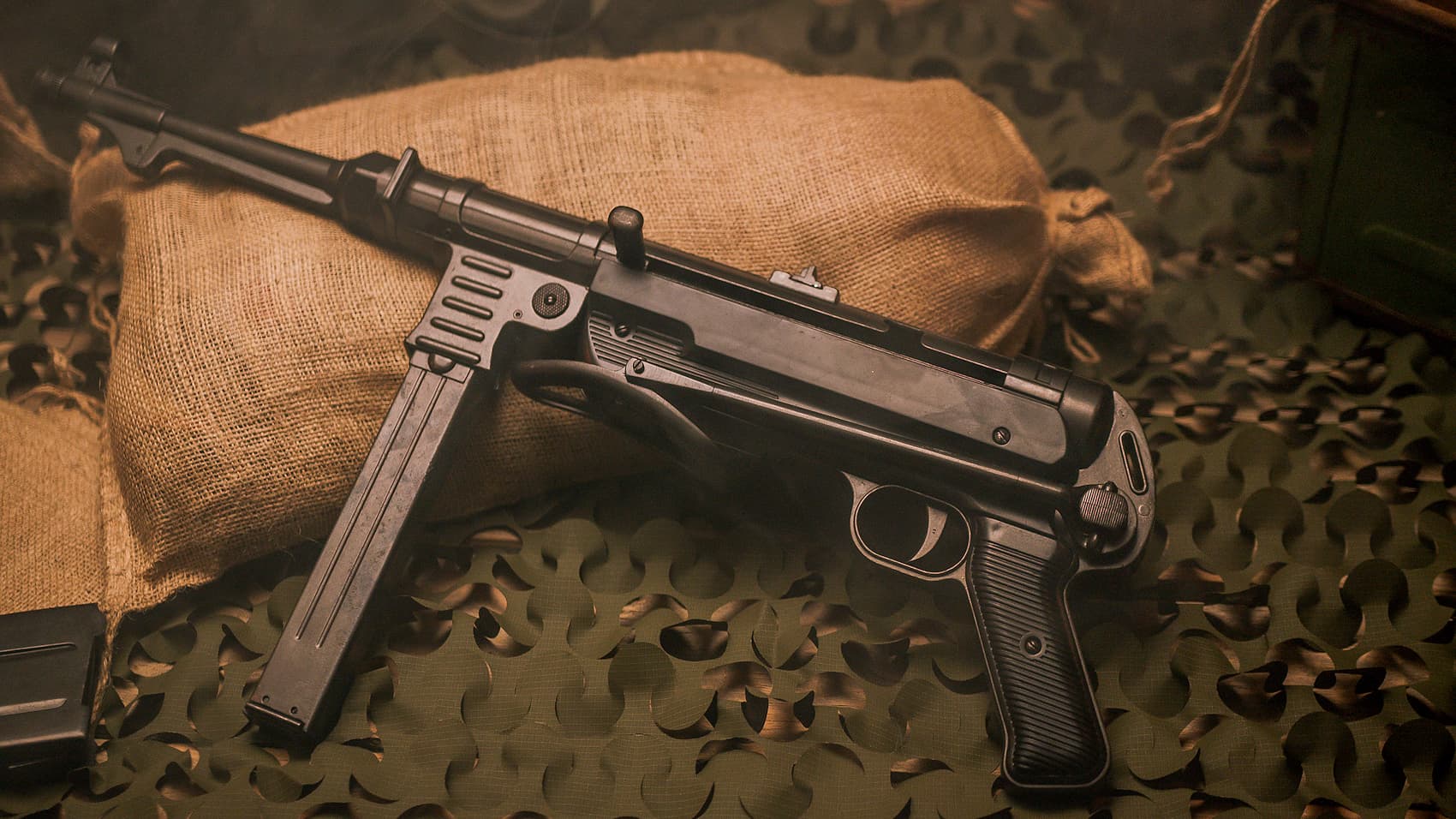 Mitraillette Sub-Machine Gun MP40 #Terressens Mitraillette Sub-Machine Gun MP40 #Terressens