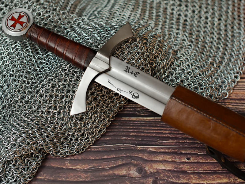 Gravure personnalisée sur une épée ou une dague #Terressens