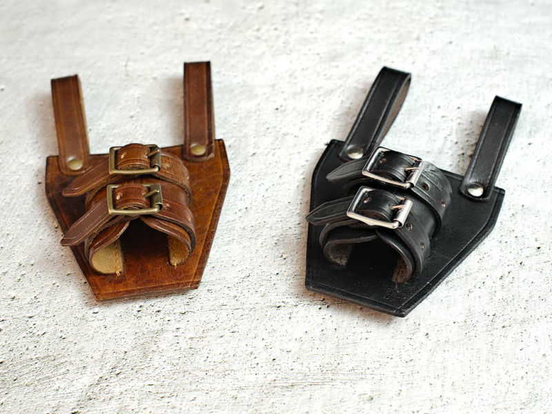 Épée médiévale forgée « Vicit semper » (toujours vainqueur) ⚔ #Terressens Porte-épée / dague médiévale en cuir brun ou noir #Terressens