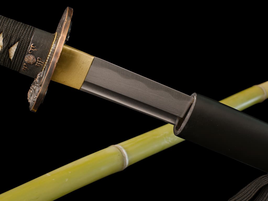 Katana aiguisé Kettō (決闘 duel), saya (鞘) noire mate #Terressens Katana aiguisé Kettō (決闘 duel), saya (鞘) noire mate #Terressens