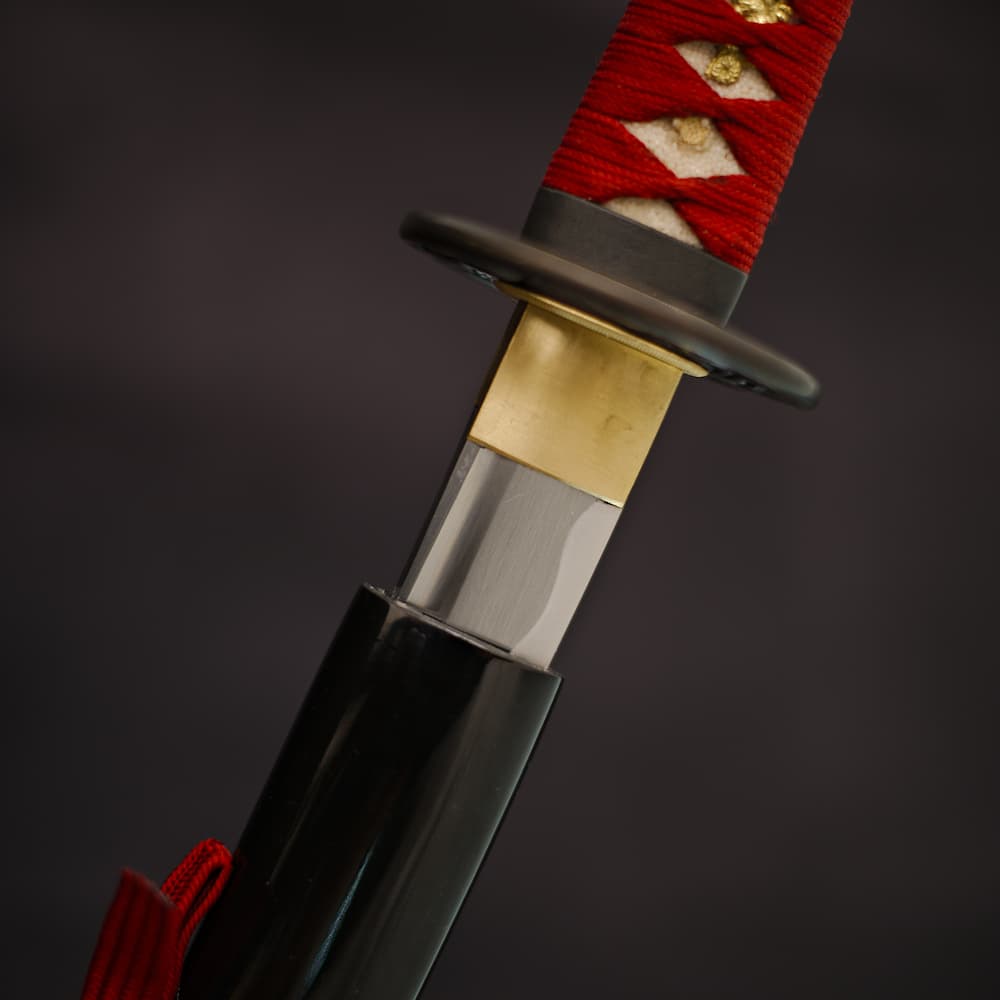 Wakizashi aiguisé Ake (朱, rouge sang), ito et sageo rouge sombre #Terressens