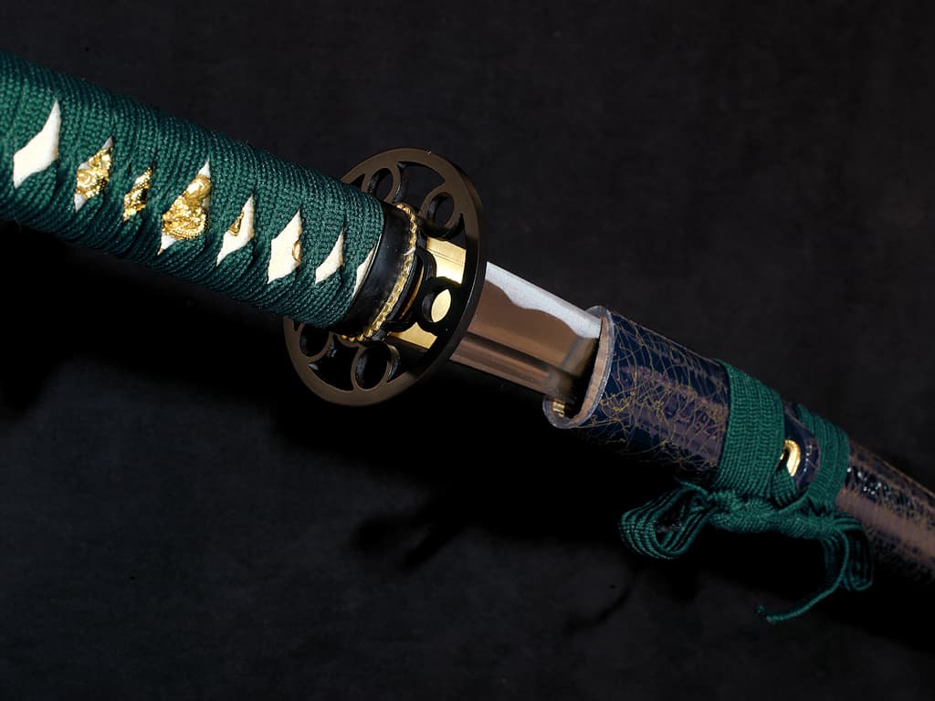 Katana aiguisé « L'Esprit du Lac » #Terressens Katana aiguisé « L'Esprit du Lac » #Terressens