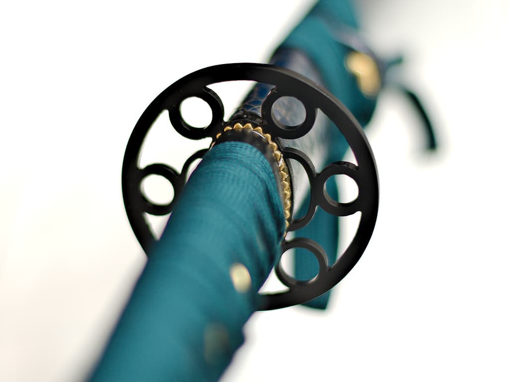 Katana aiguisé « L'Esprit du Lac » #Terressens Katana aiguisé « L'Esprit du Lac » #Terressens