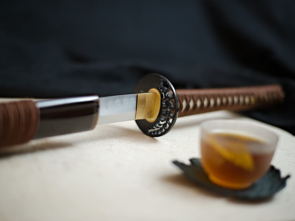 Katana Maru 1095, véritable Hamon, aiguisage à la main « Chairo » 茶色 (marron, couleur du thé) #Terressens Katana Maru 1095, véritable Hamon, aiguisage à la main « Chairo » 茶色 (marron, couleur du thé) #Terressens