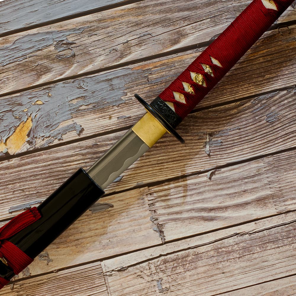 Katana aiguisé forge Damas « Ketsueki » (血液, sang), tressages rouges #Terressens