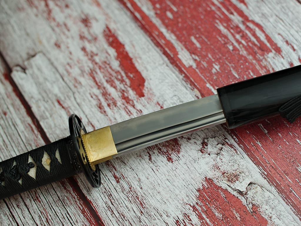 Katana « Tsuru » (鶴 grue du Japon), forge Kobuse, trempe sélective #Terressens Katana « Tsuru » (鶴 grue du Japon), forge Kobuse, trempe sélective #Terressens