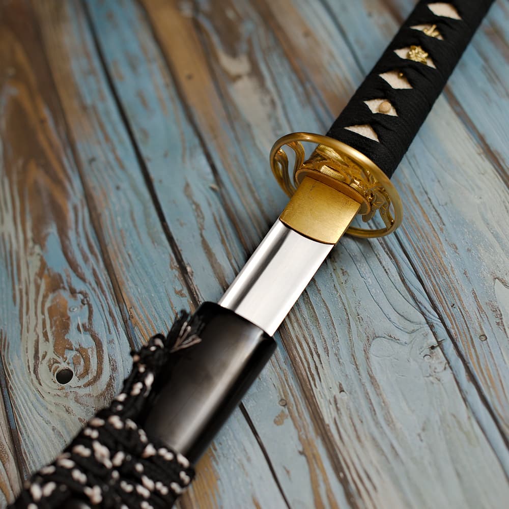 Katana aiguisé « akitsu » (秋津), Maru 1060, trempe sélective #Terressens Katana aiguisé « akitsu » (秋津), Maru 1060, trempe sélective #Terressens
