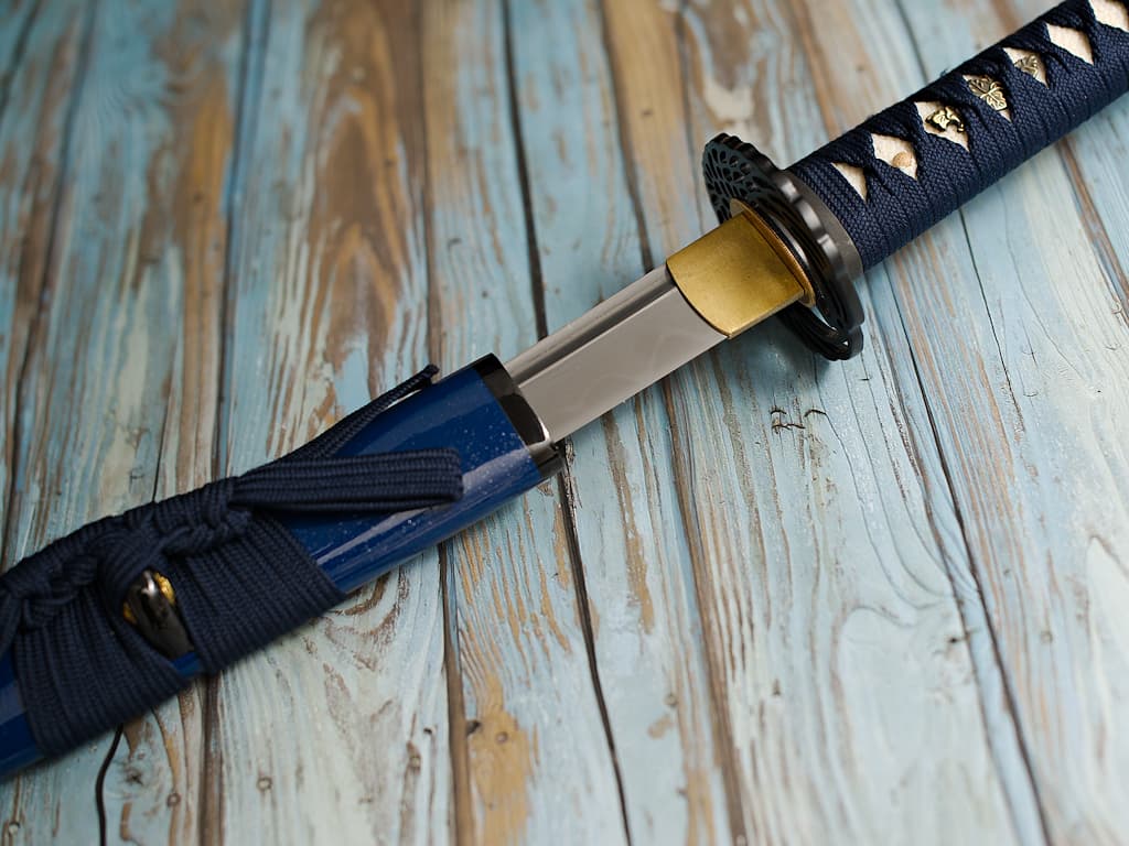 Katana « Hoshizora » (星空 ciel étoilé), forge Damas, véritable hamon #Terressens Katana « Hoshizora » (星空 ciel étoilé), forge Damas, véritable hamon #Terressens