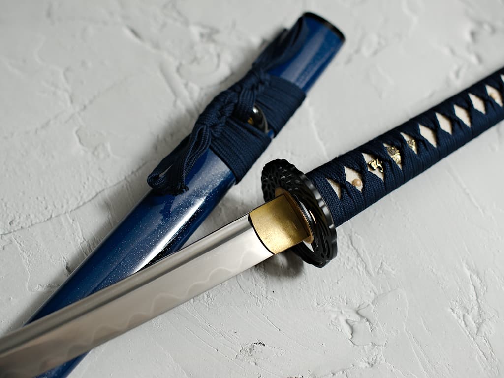 Katana « Hoshizora » (星空 ciel étoilé), forge Damas, véritable hamon #Terressens Katana « Hoshizora » (星空 ciel étoilé), forge Damas, véritable hamon #Terressens