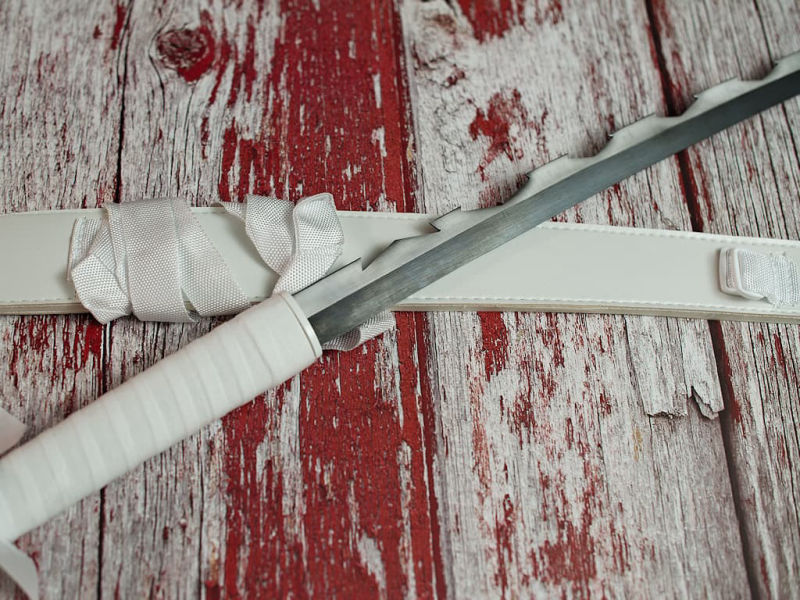 Sabre d'Inosuke Hashibira, du manga Demon Slayer : Kimetsu No Yaiba #Terressens