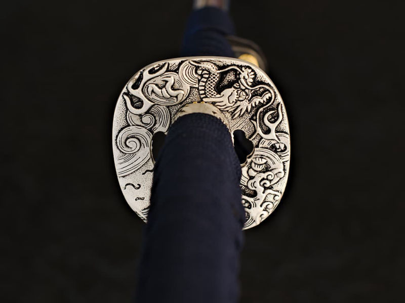 Katana aiguisé « Ryūjin » (龍神), Dieu de l’océan, sérigraphie Dragon sur le saya #Terressens