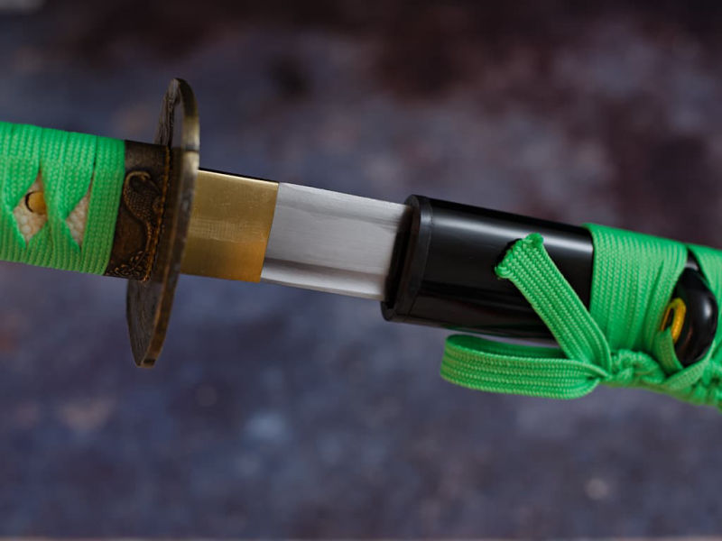 Katana aiguisé « Hasunohana » (蓮の花 lotus sacré), sérigraphie sur le saya, cordages vert clair #Terressens