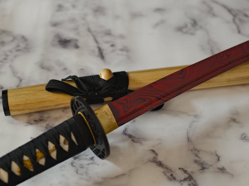 Katana aiguisé « Yougan » (溶岩 lave), lame en acier 1045 rouge et noir #Terressens