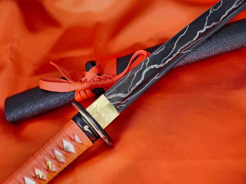 Katana aiguisé « éclair d'acier », lame en acier 1045 noire avec motifs éclair #Terressens