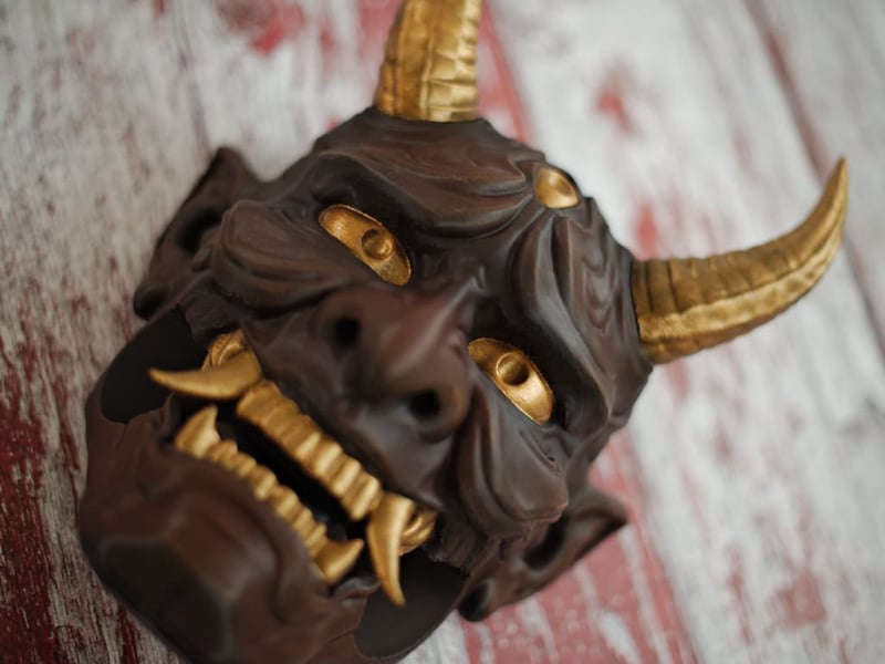 Support mural « Oni » (鬼) pour un ou deux katanas #Terressens