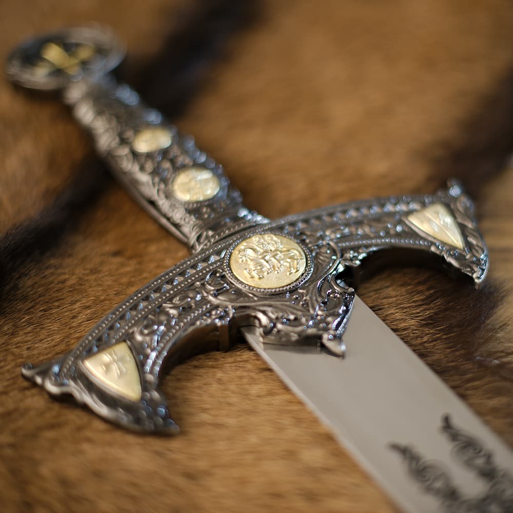 Epée templière de décoration