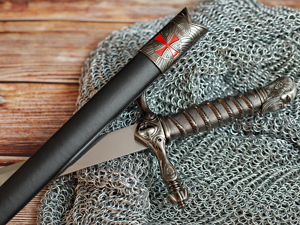 Épée templière de cérémonie « Jacques de Molay » #Terressens Épée templière de cérémonie « Jacques de Molay » #Terressens