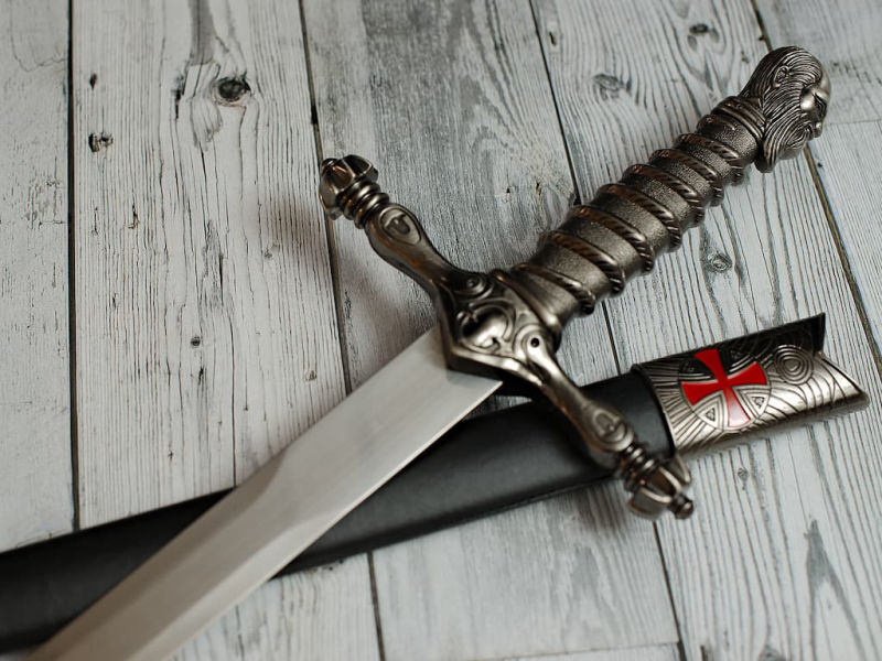 Épée templière de cérémonie « Jacques de Molay » #Terressens Épée templière de cérémonie « Jacques de Molay » #Terressens